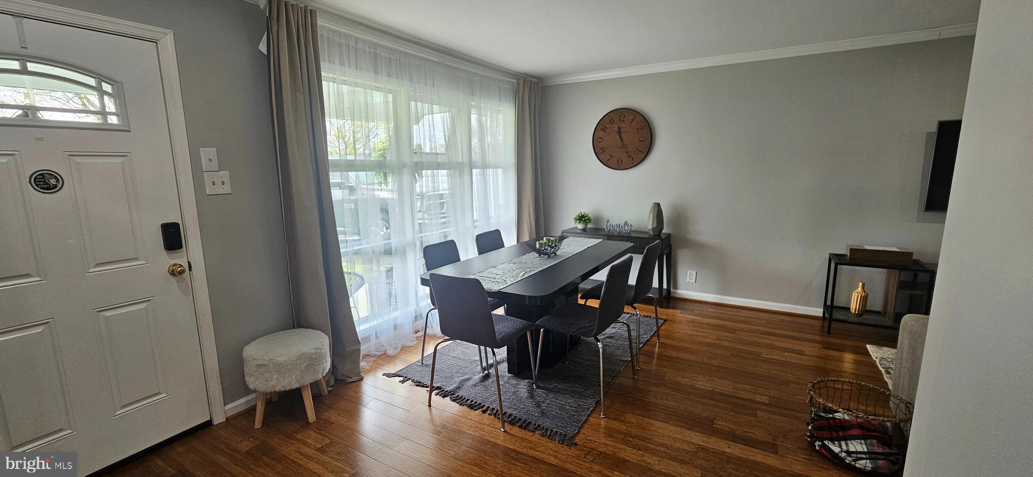 BURGUNDY HILLS - Residential