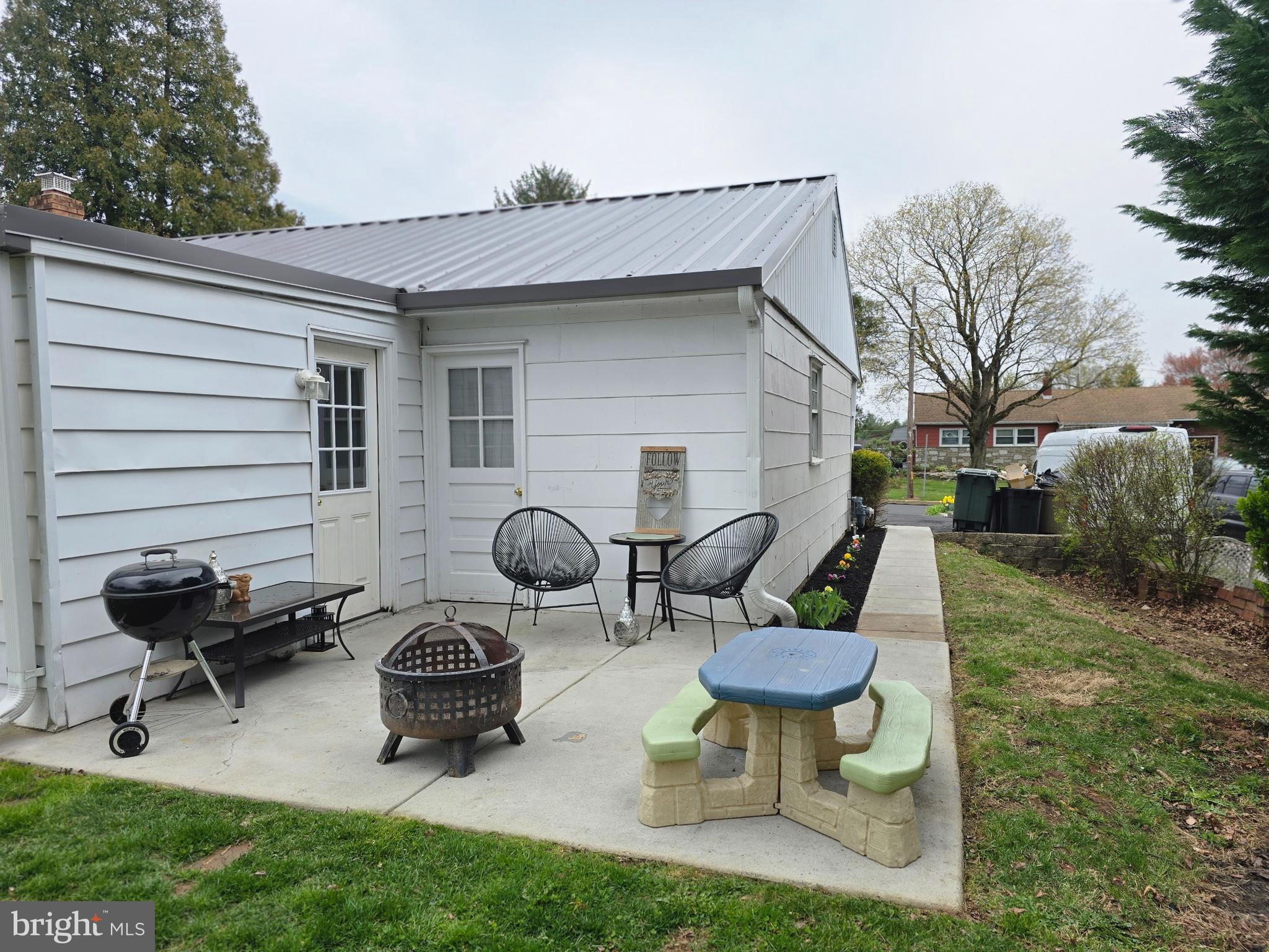 BURGUNDY HILLS - Residential