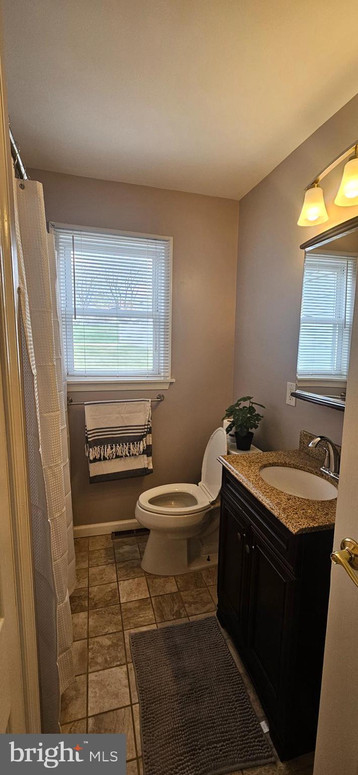 BURGUNDY HILLS - Residential