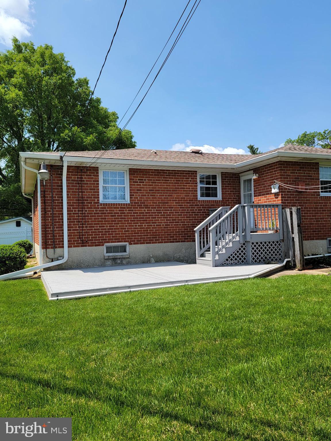 BEAUMONT GARDENS - Residential