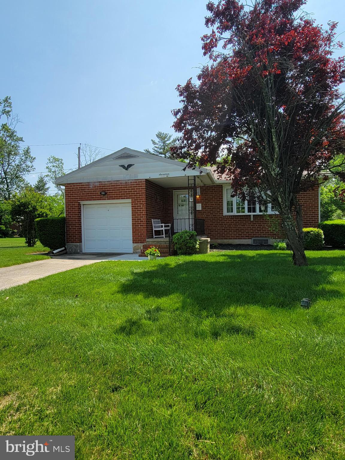 BEAUMONT GARDENS - Residential