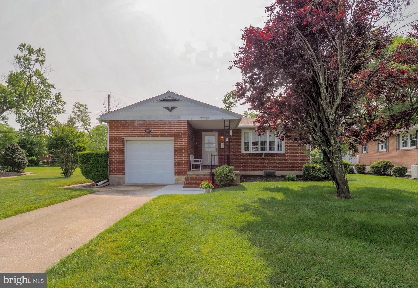 BEAUMONT GARDENS - Residential