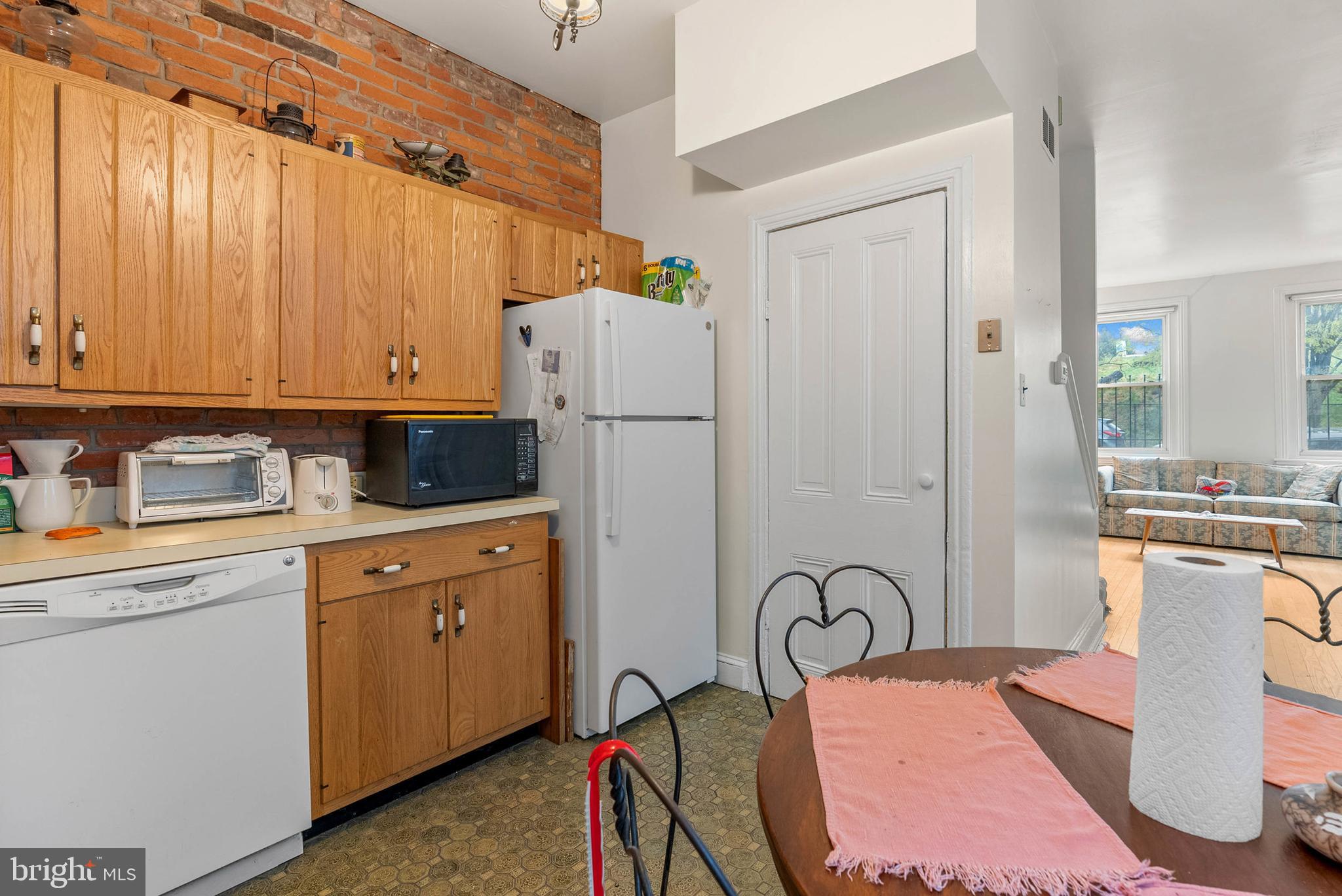 SPRUCE HILL - Residential