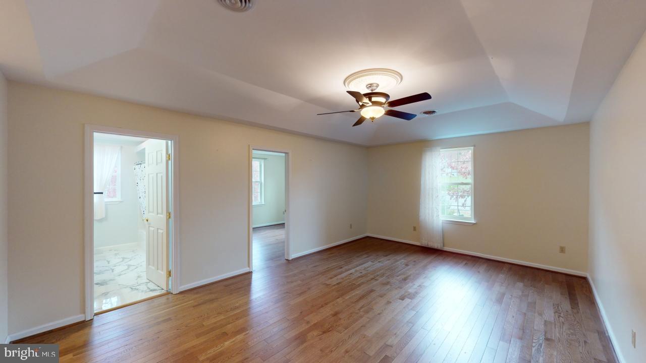 LAKEWOOD - Residential Lease