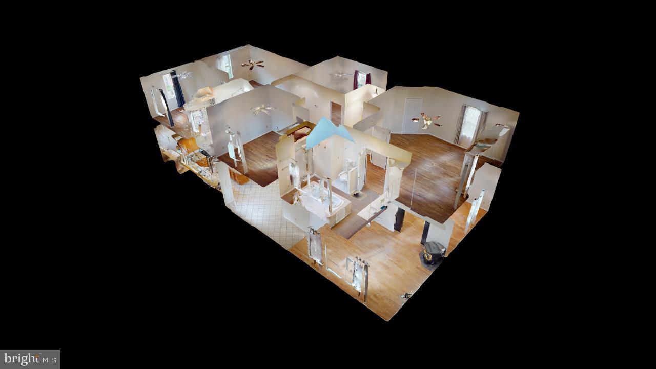 LAKEWOOD - Residential Lease