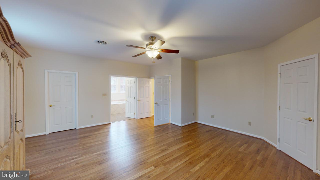 LAKEWOOD - Residential Lease