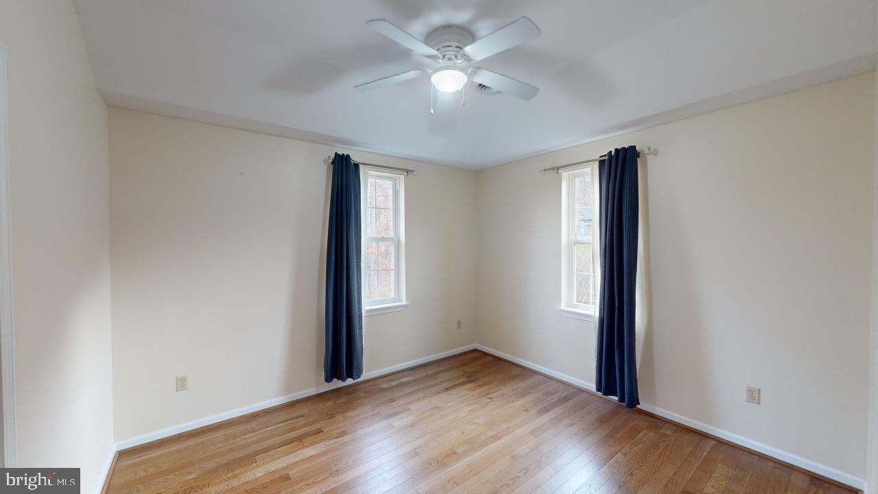 LAKEWOOD - Residential Lease