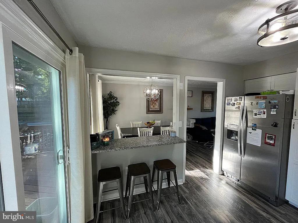 VISTA WOODS - Residential Lease