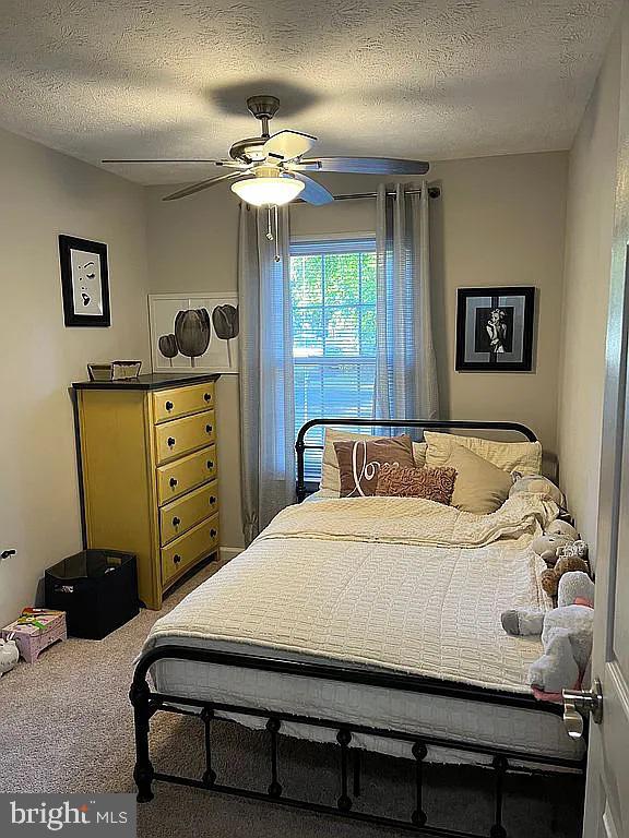 VISTA WOODS - Residential Lease