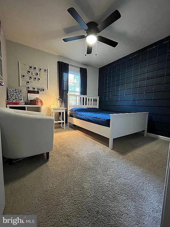 VISTA WOODS - Residential Lease