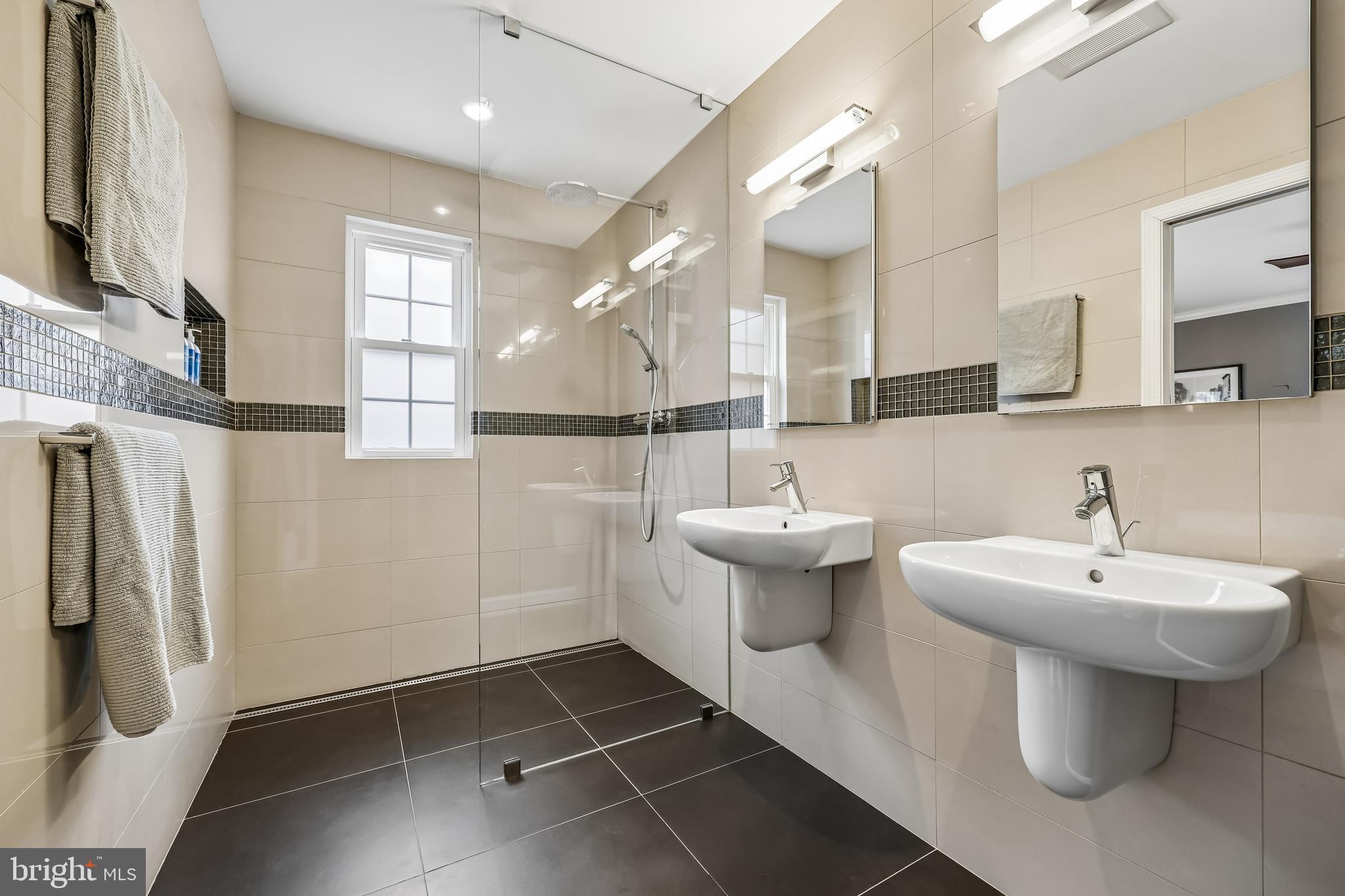 SUMNER - Residential