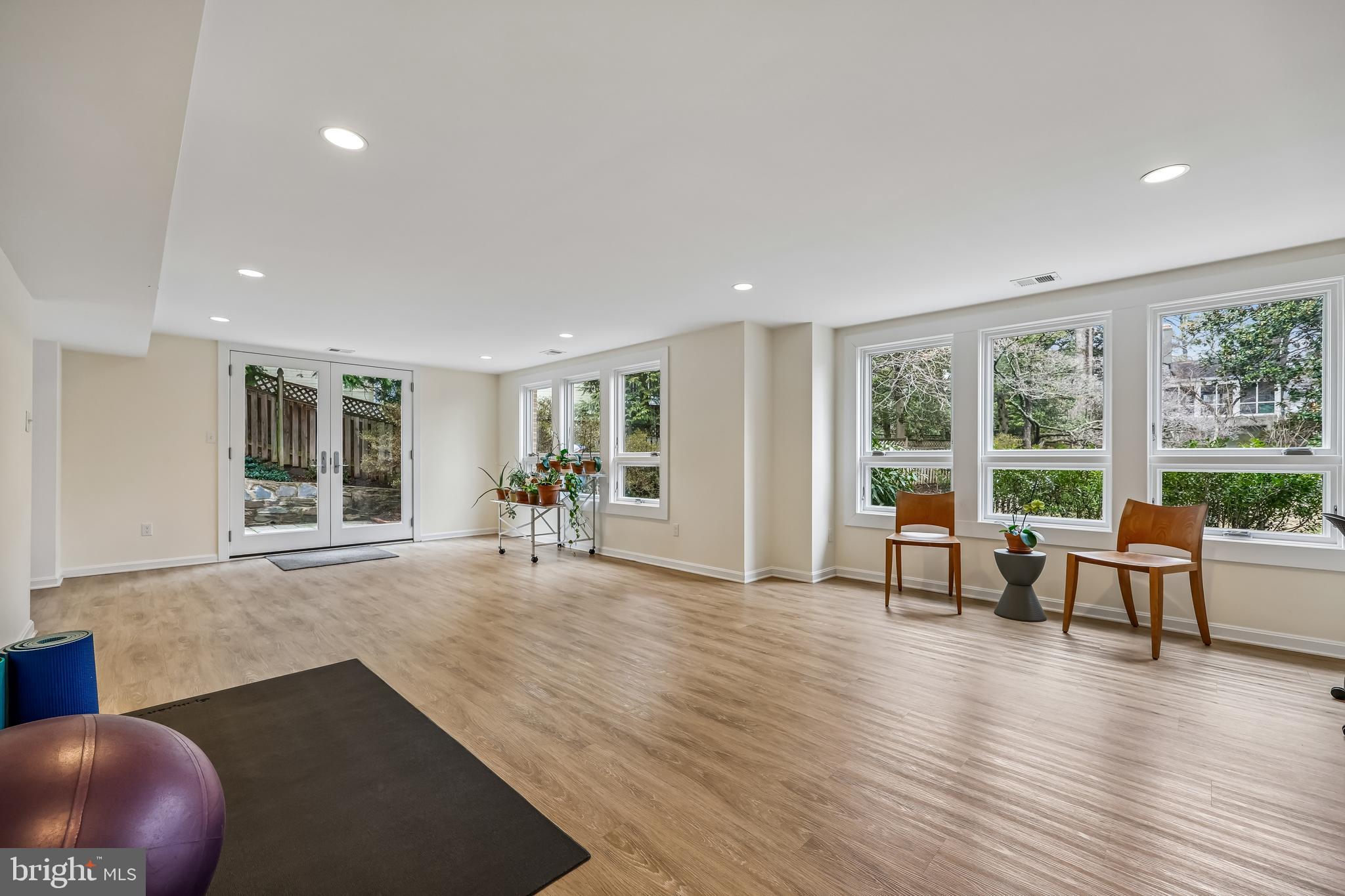 SUMNER - Residential