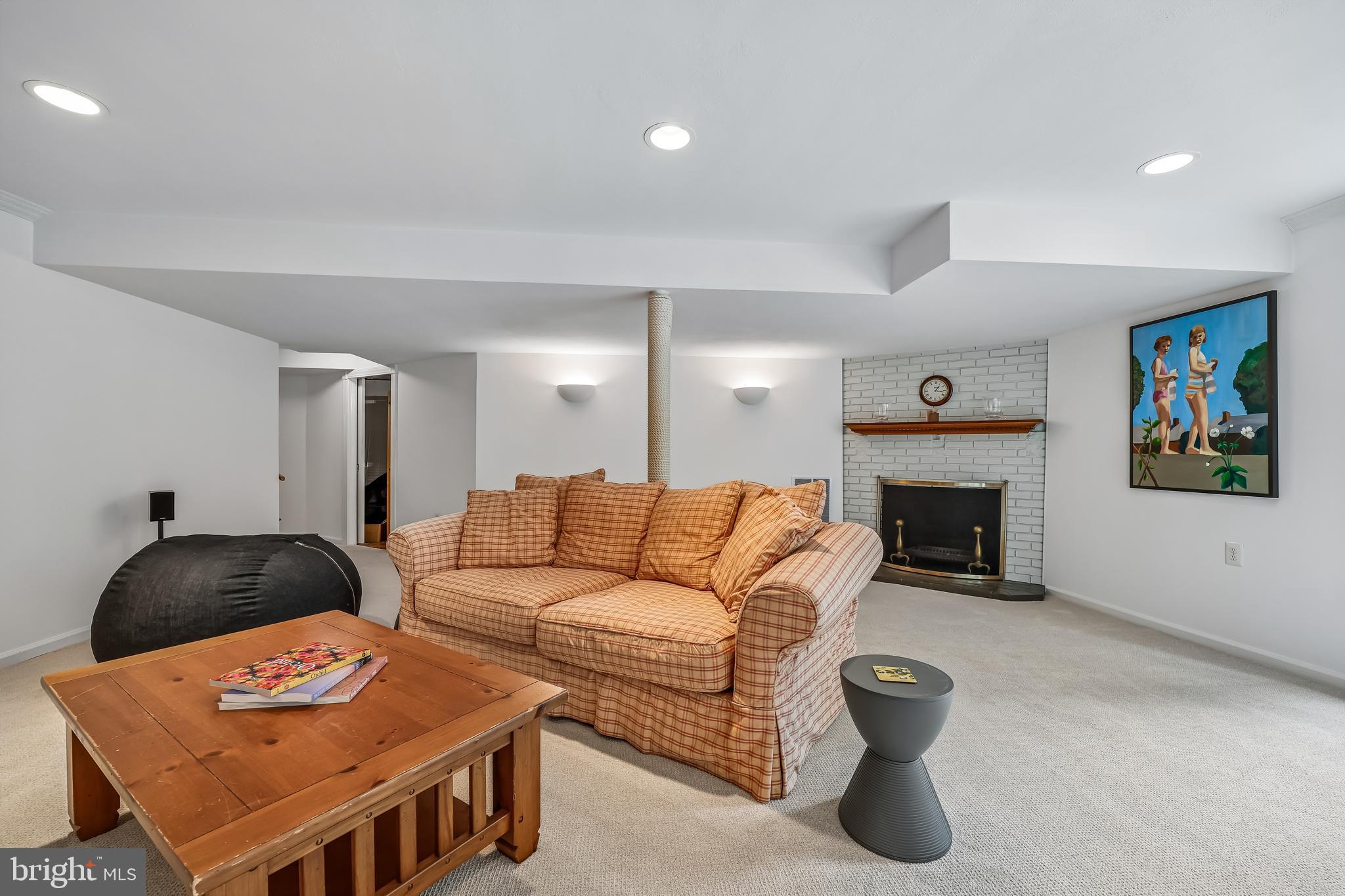 SUMNER - Residential