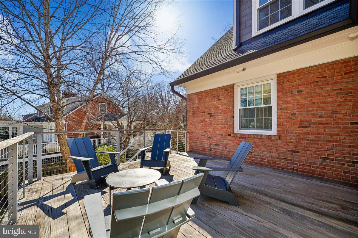 SUMNER - Residential