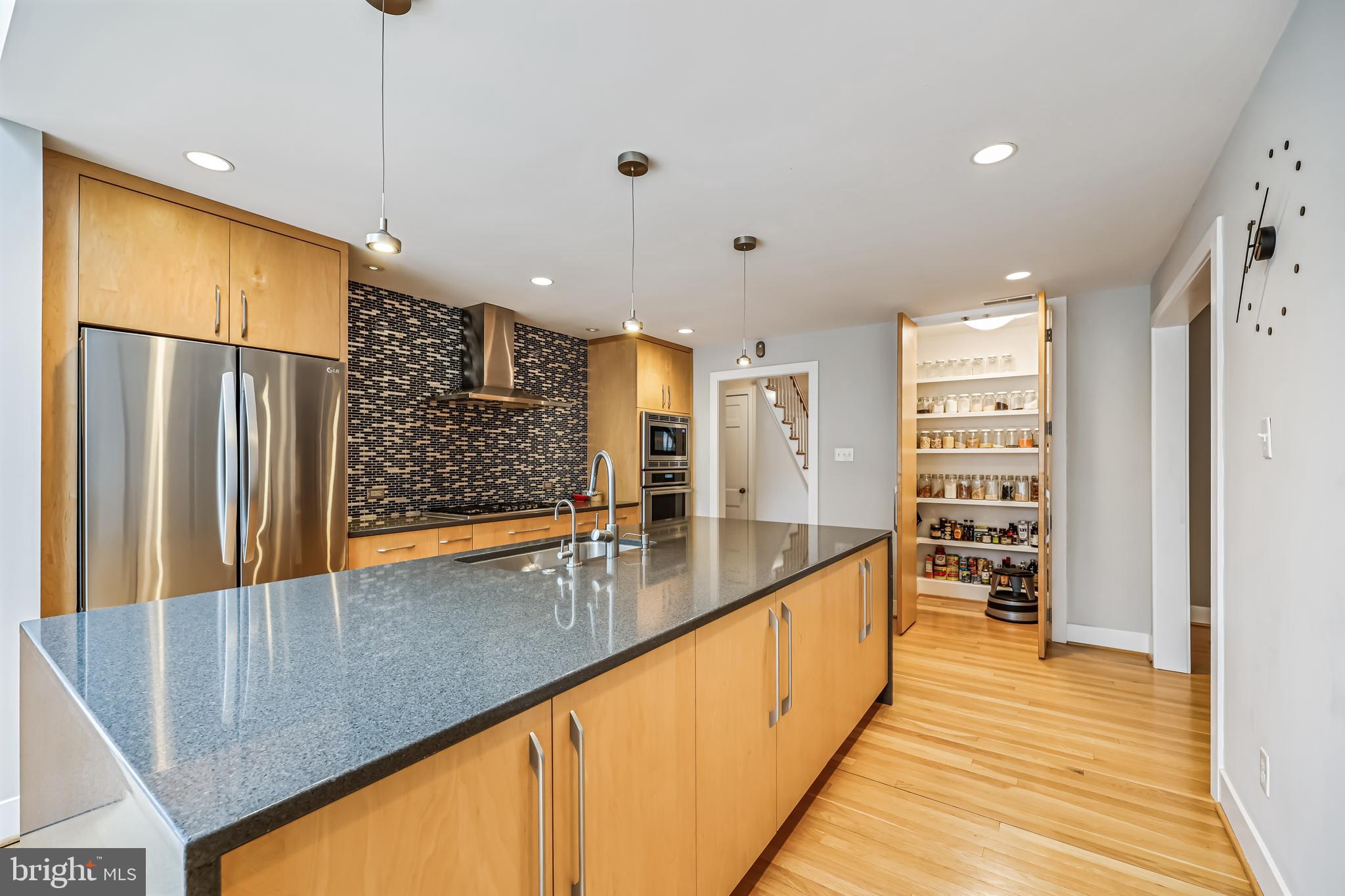 SUMNER - Residential