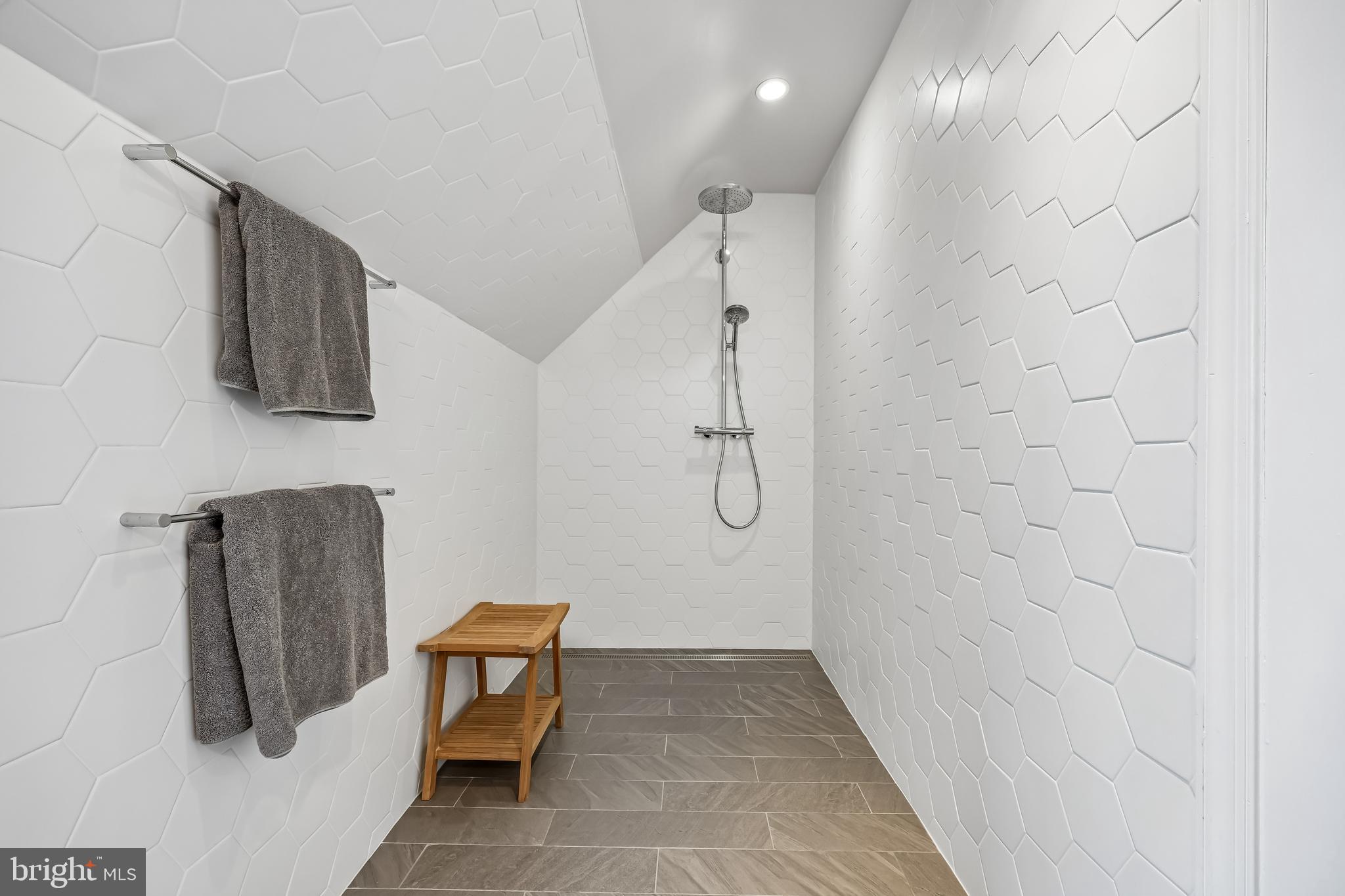 SUMNER - Residential