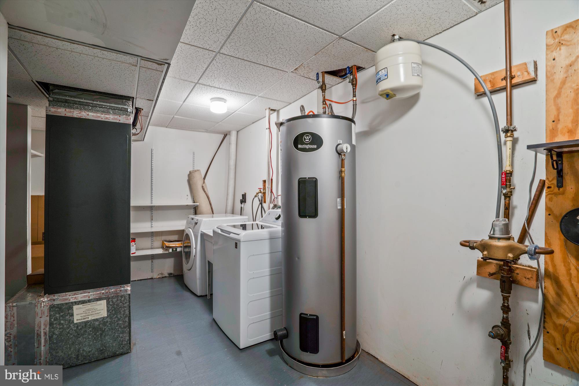 SADDLE CREEK - Residential