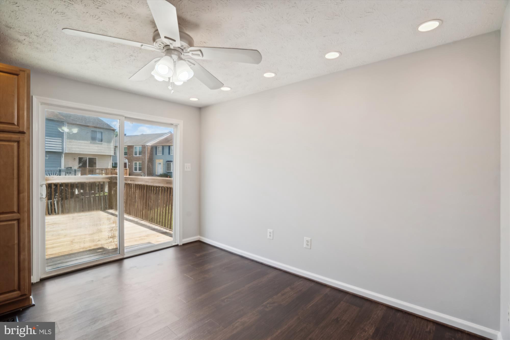 SADDLE CREEK - Residential