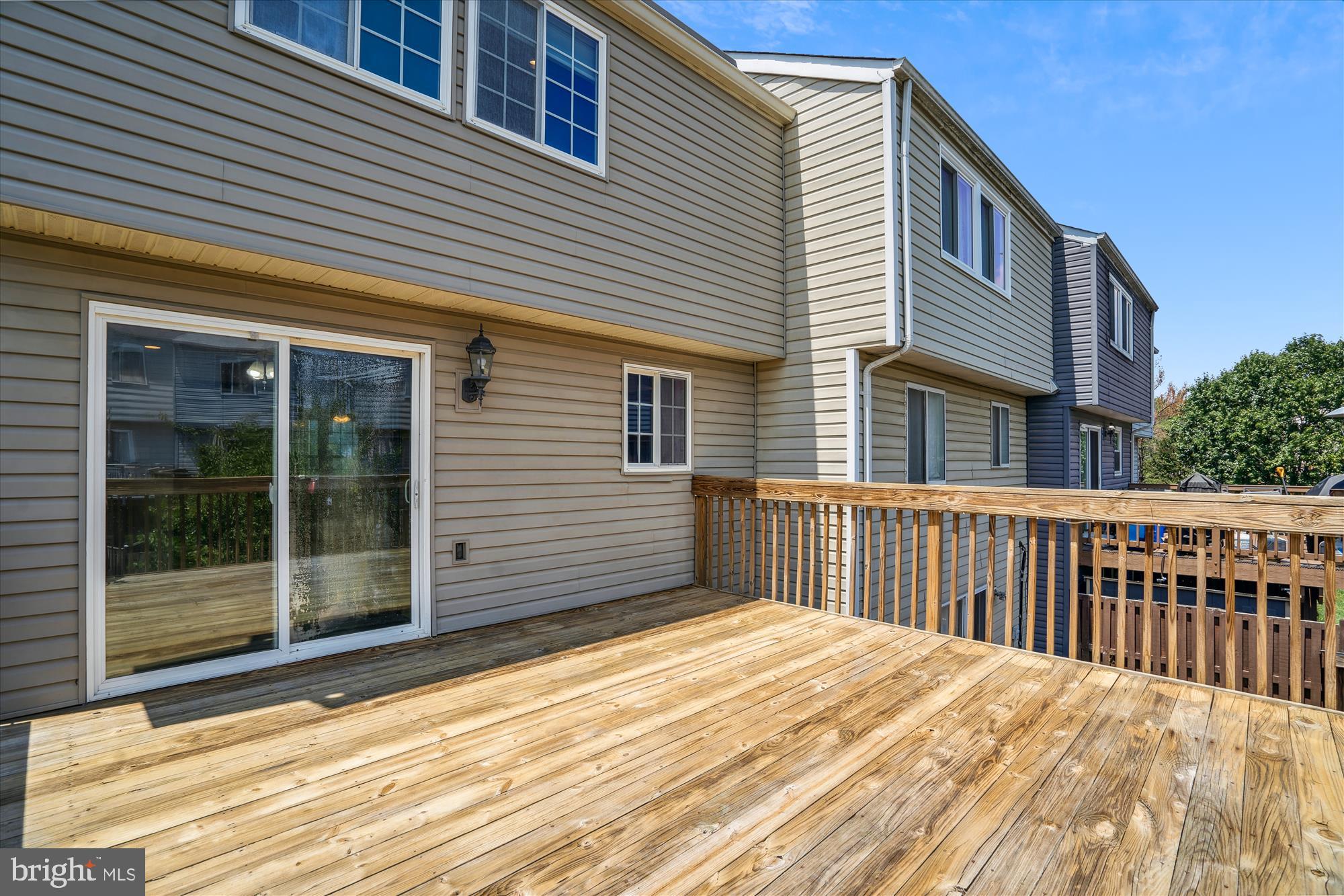 SADDLE CREEK - Residential