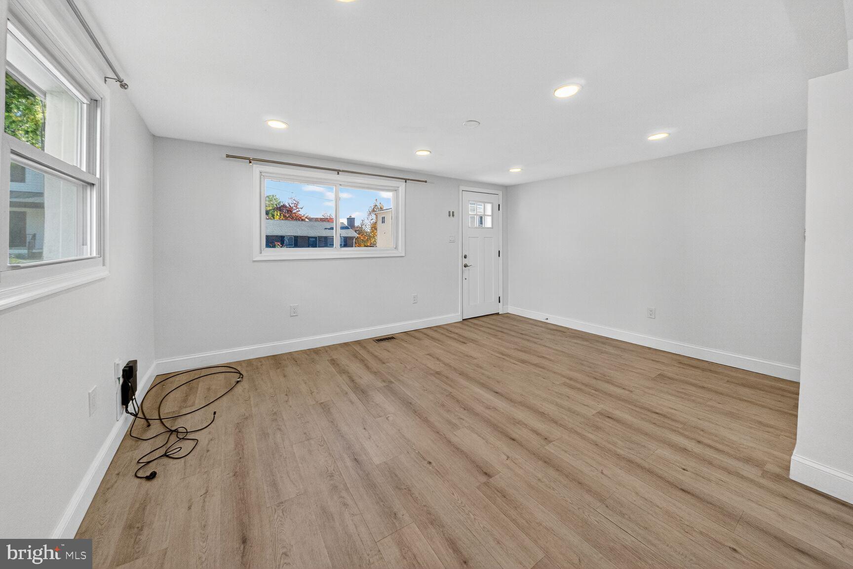 NAUCK GREEN VALLEY - Residential Lease