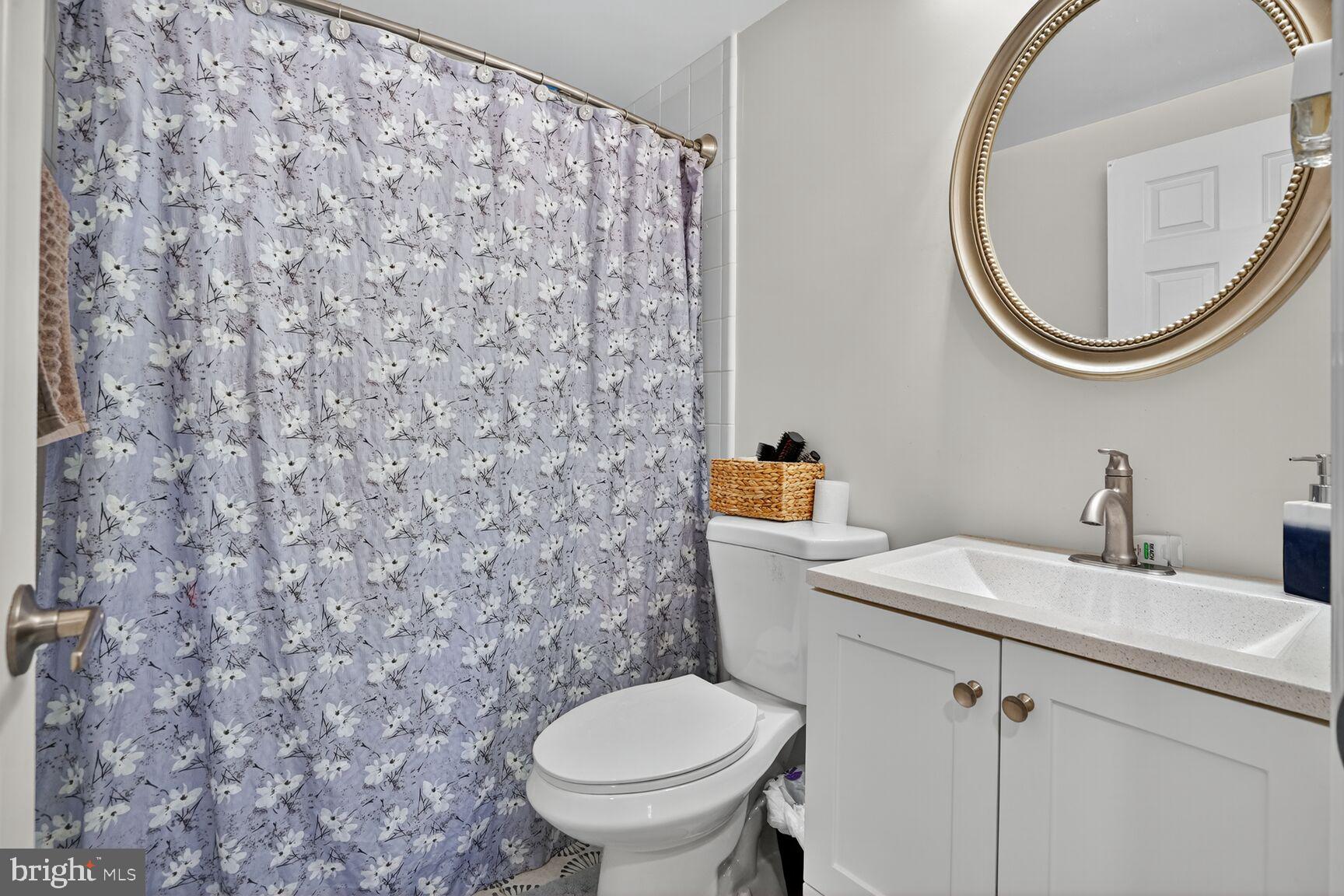 NAUCK GREEN VALLEY - Residential Lease