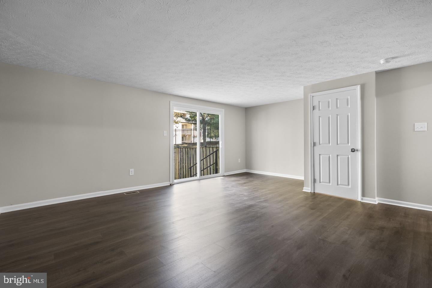 14121 ARMILLA COURT