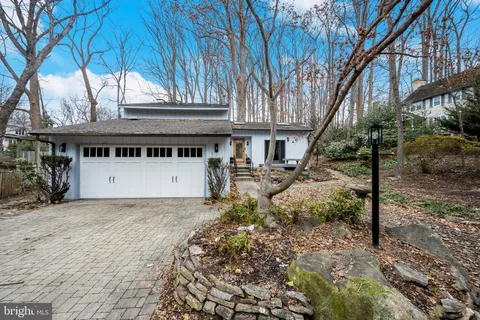11122 Ivy Bush Lane, Columbia, MD MLS: MDHW2048416