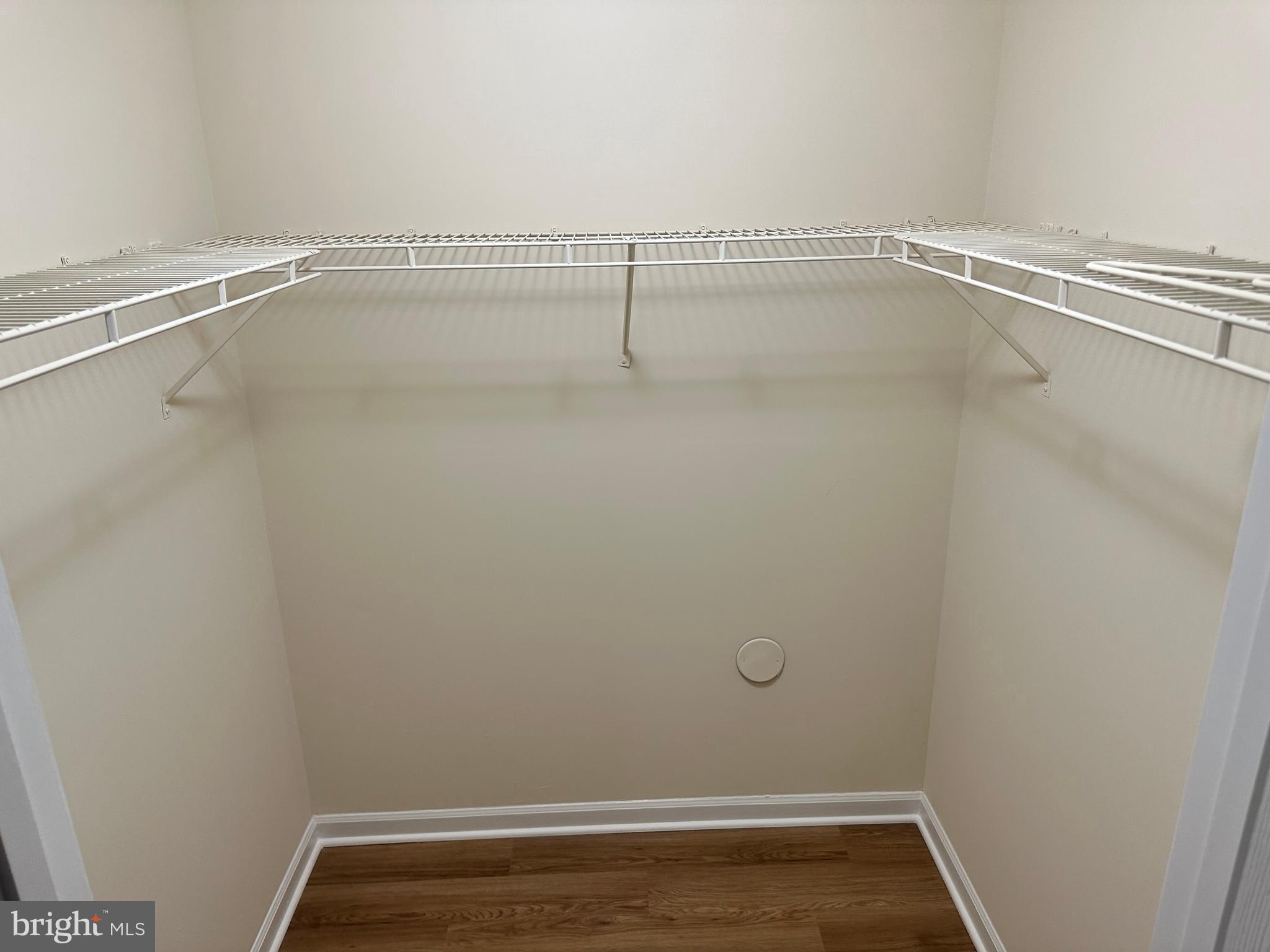 GLENSFORD CONDO - Residential Lease