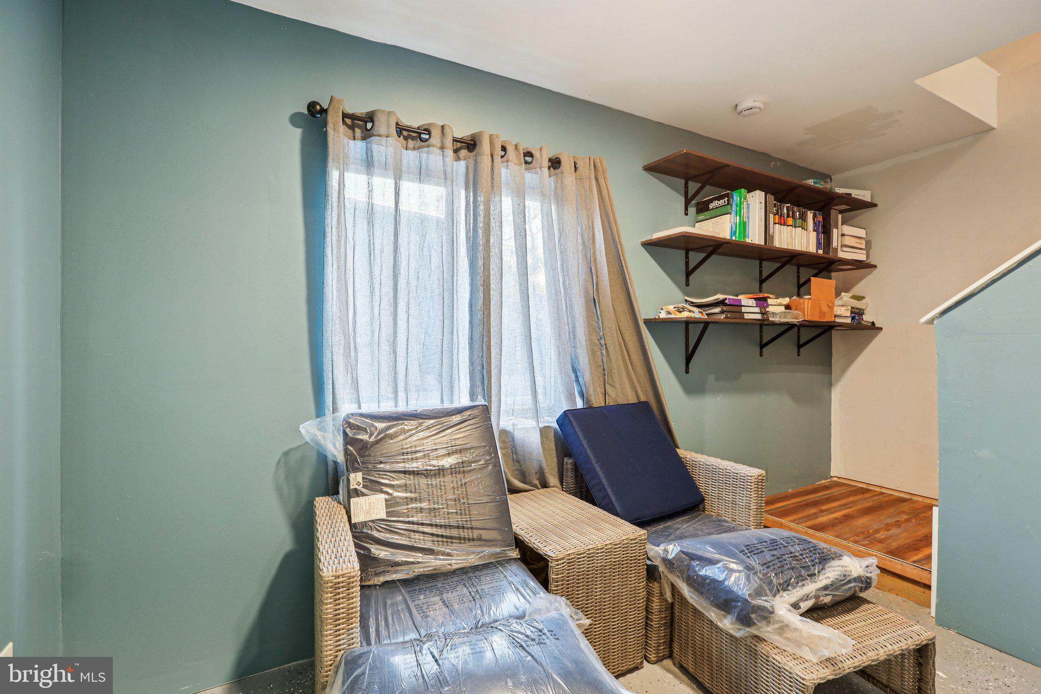 GREEN RIDGE MANOR - Residential