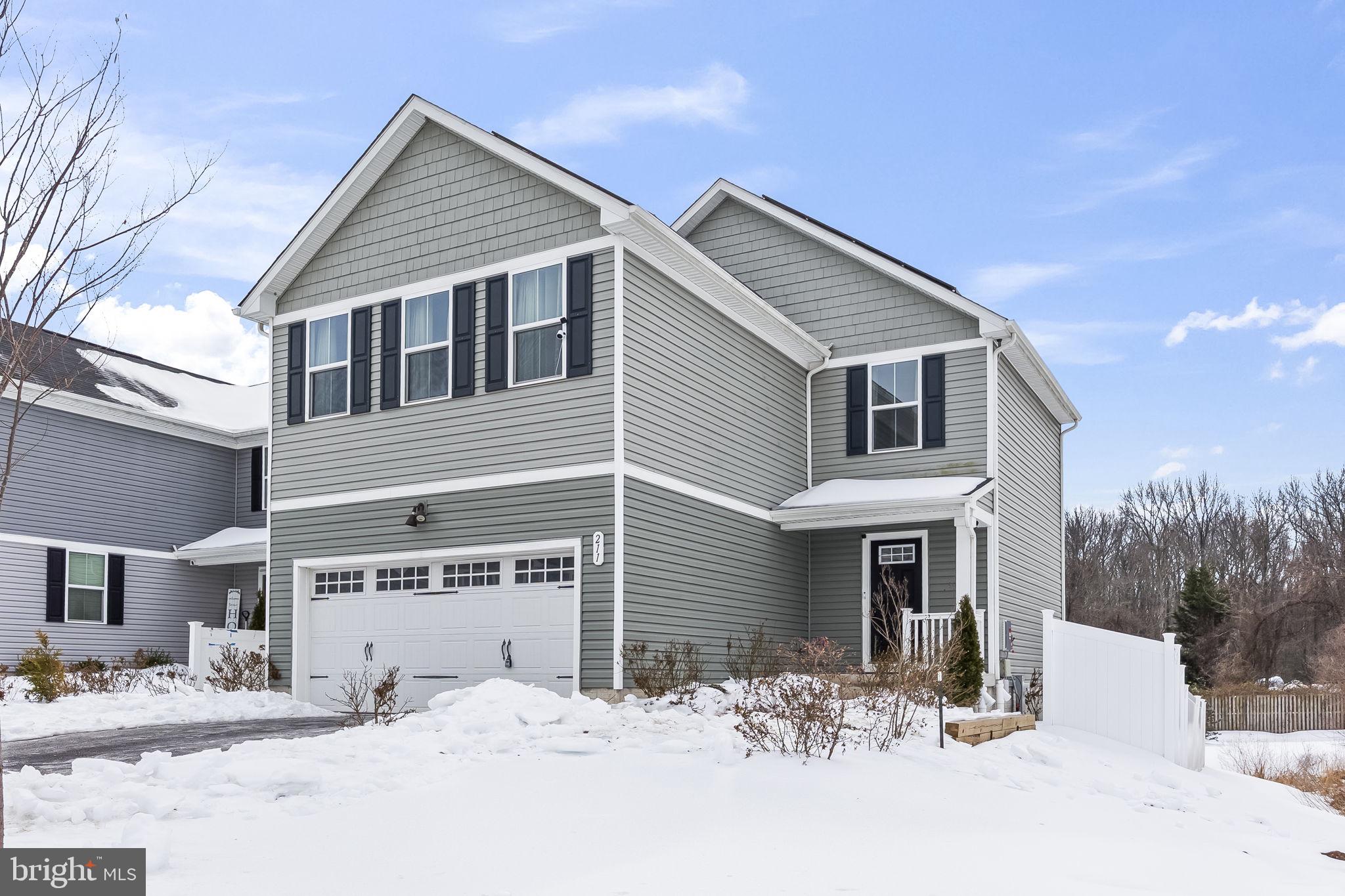 GREEN RIDGE MANOR - Residential