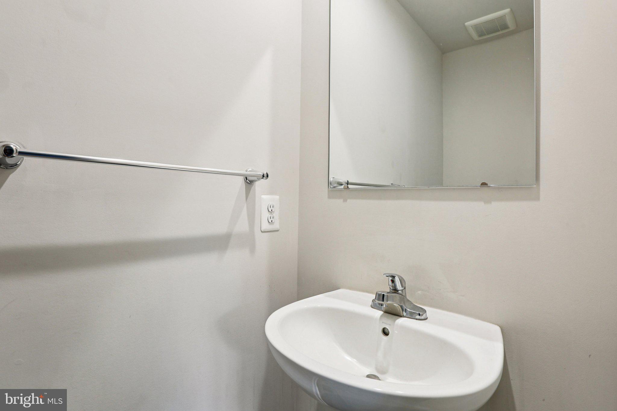 GREEN RIDGE MANOR - Residential