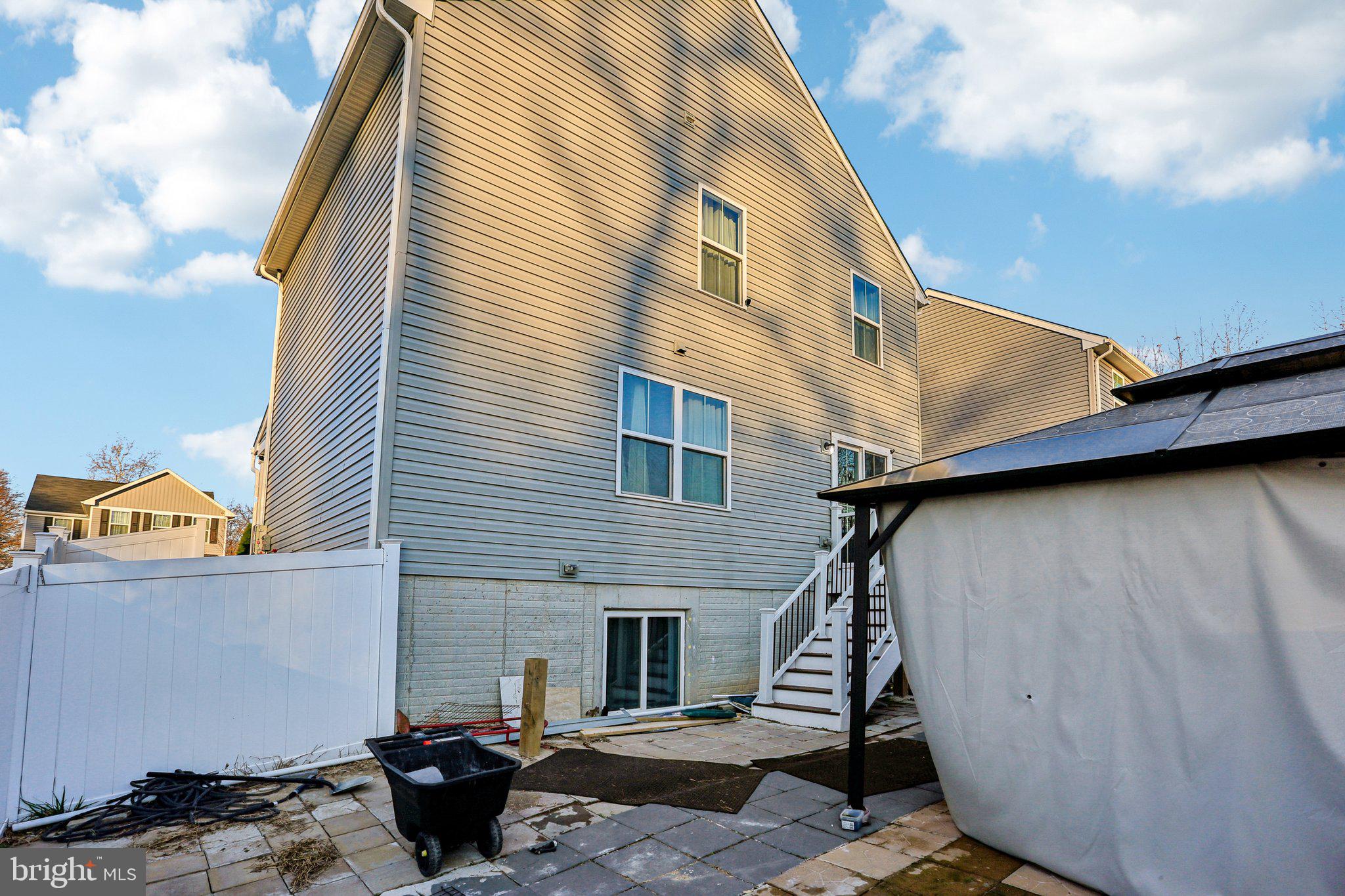 GREEN RIDGE MANOR - Residential