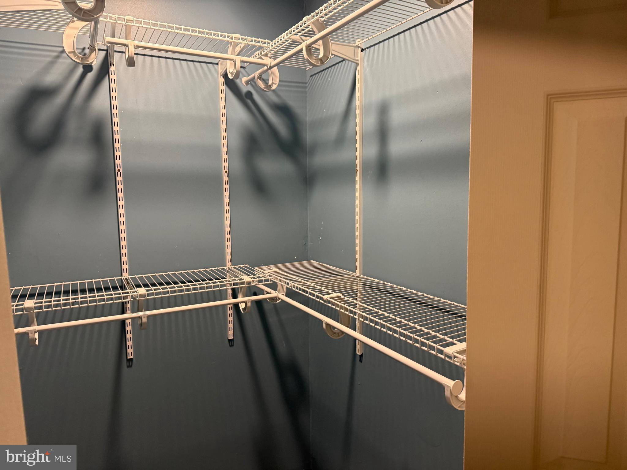 GREEN RIDGE MANOR - Residential