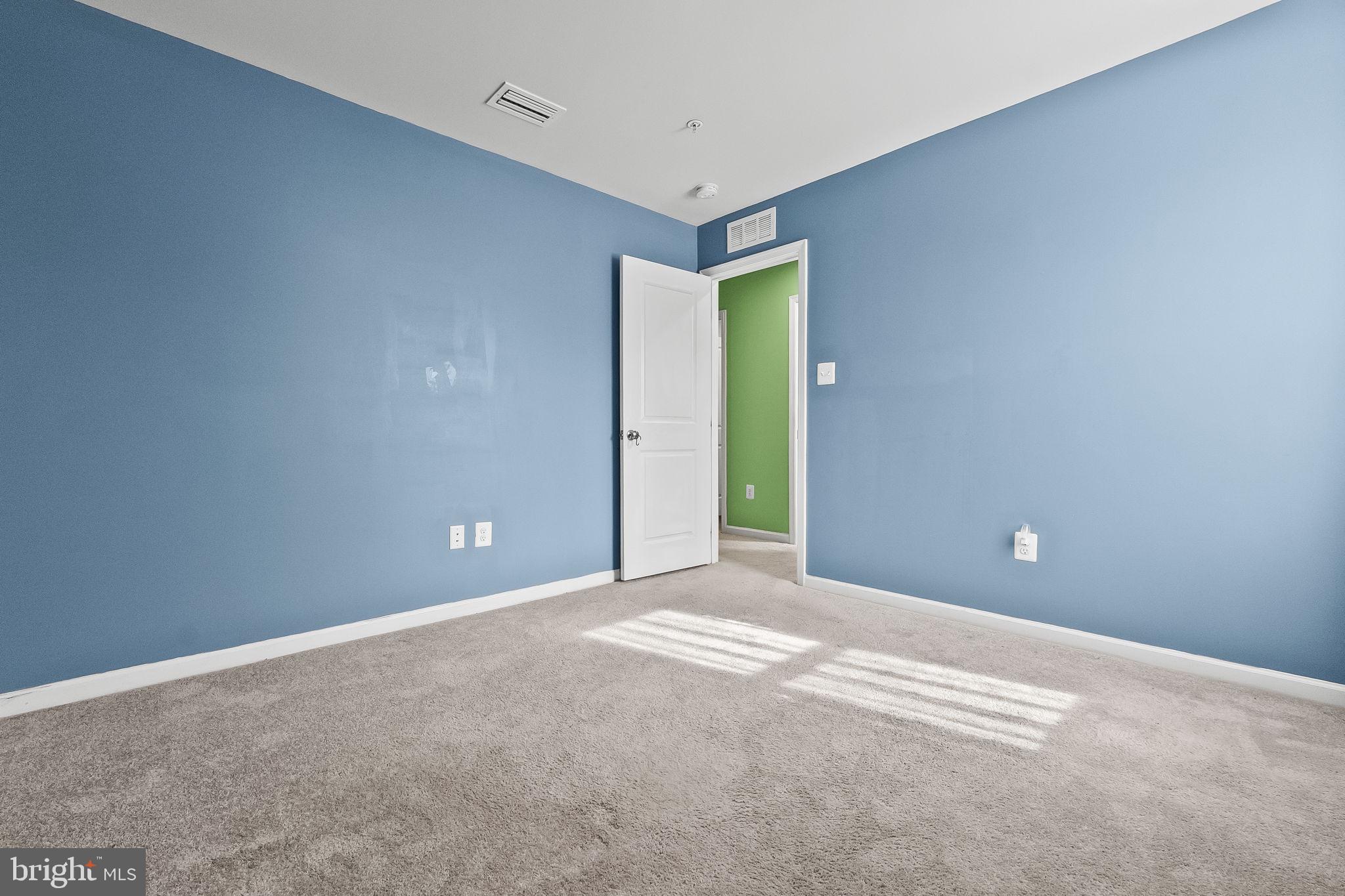 GREEN RIDGE MANOR - Residential