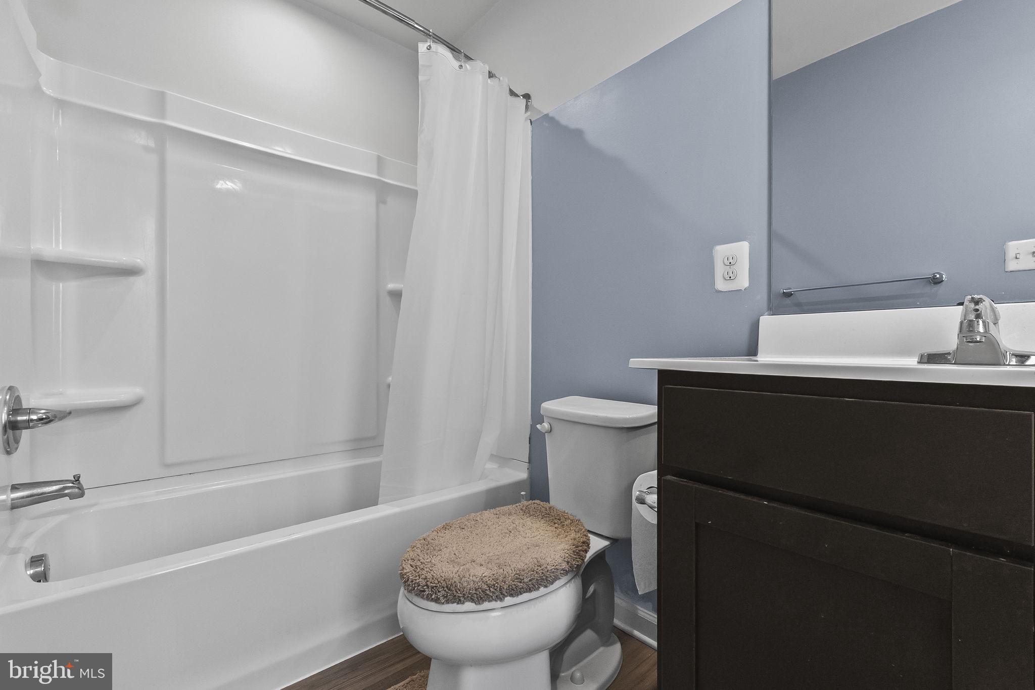 GREEN RIDGE MANOR - Residential