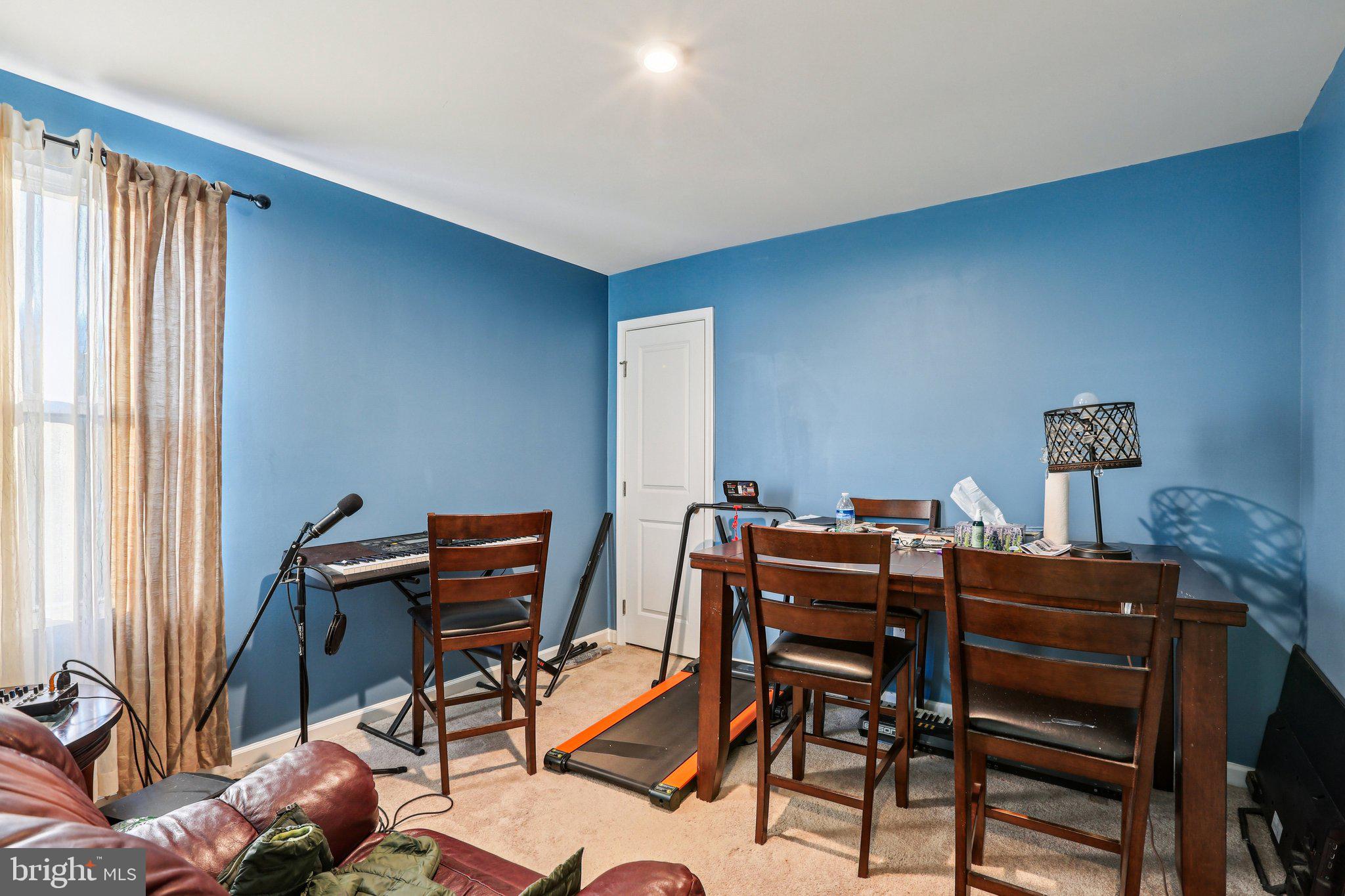 GREEN RIDGE MANOR - Residential