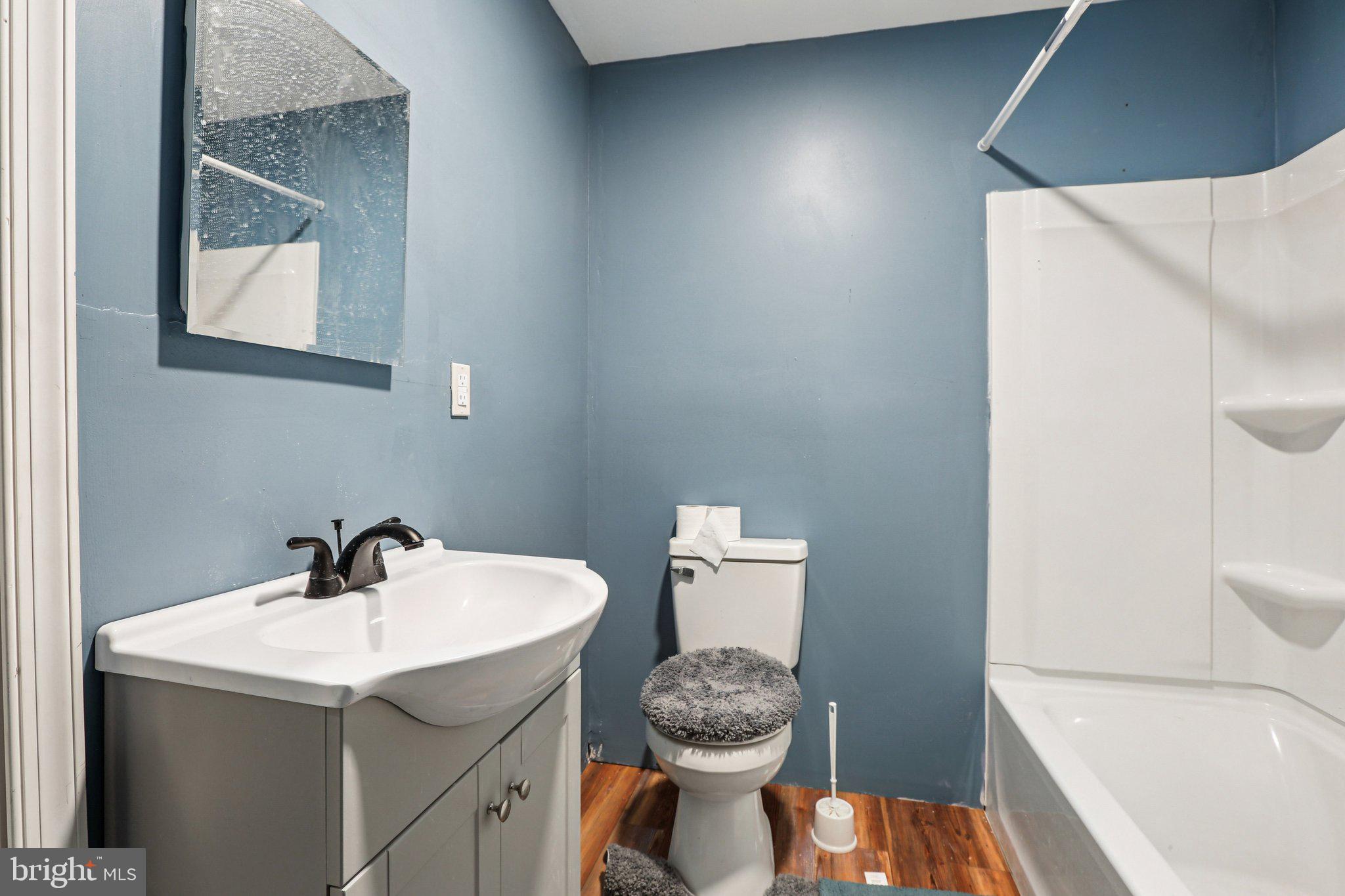 GREEN RIDGE MANOR - Residential