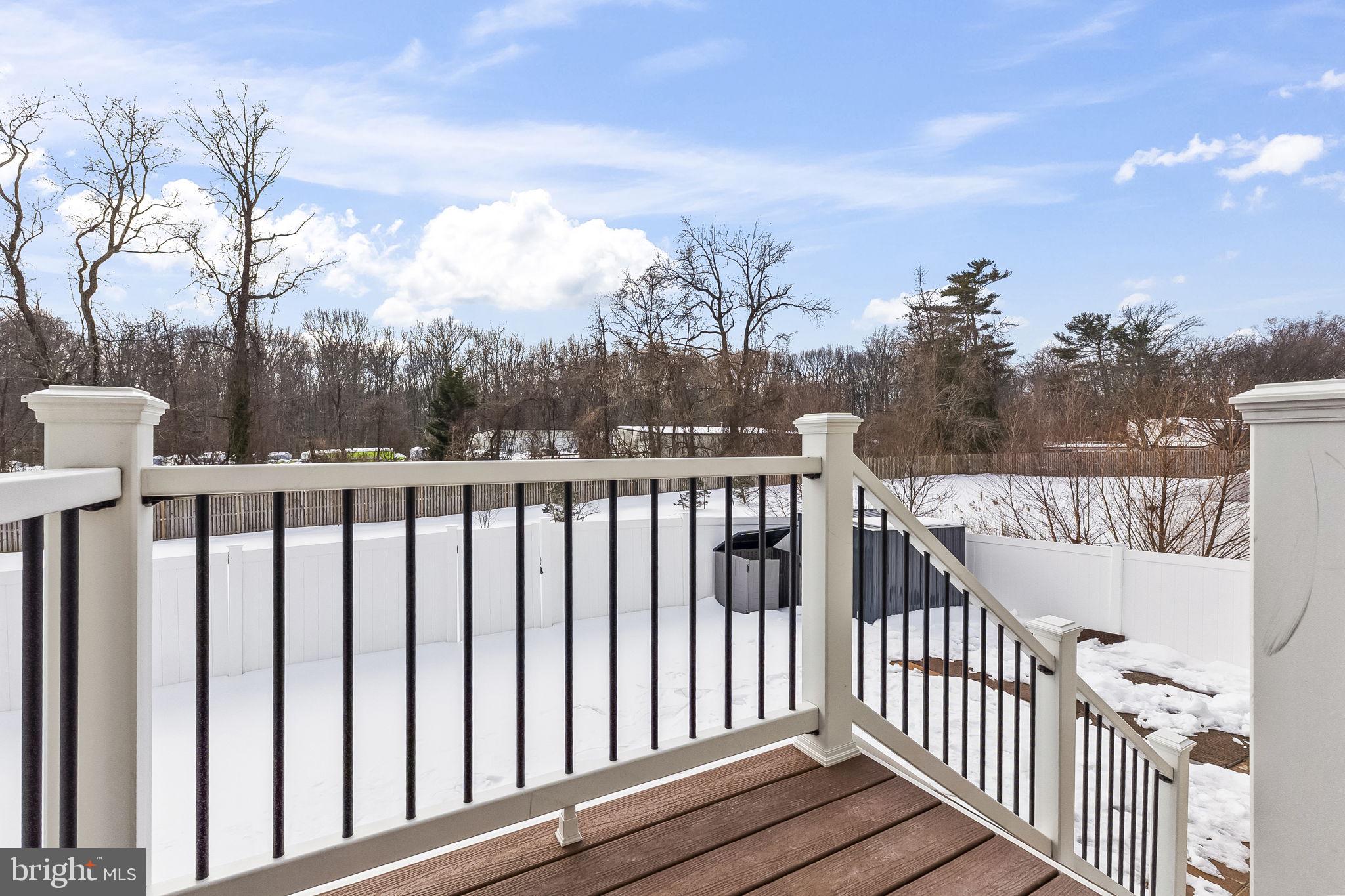 GREEN RIDGE MANOR - Residential