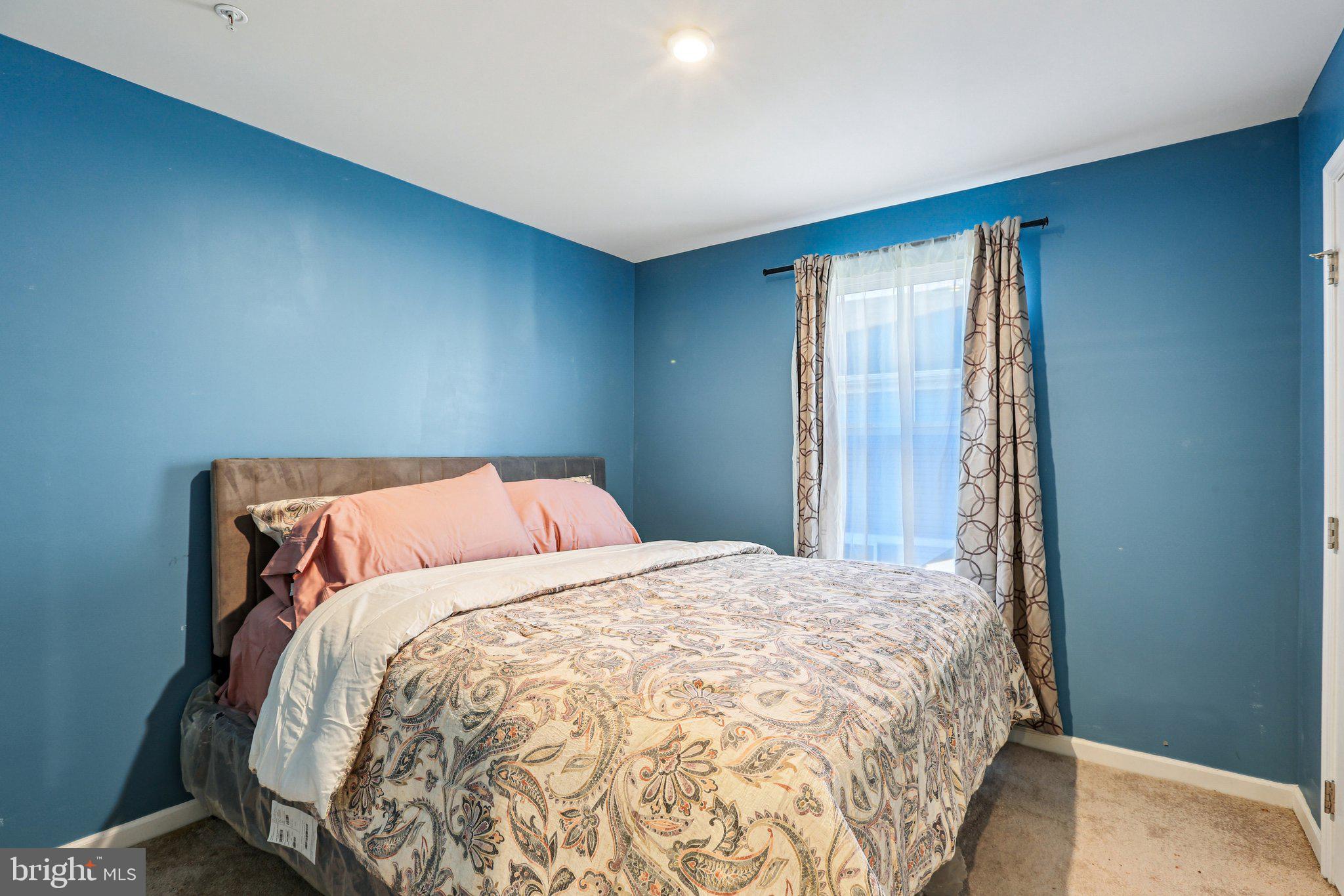 GREEN RIDGE MANOR - Residential