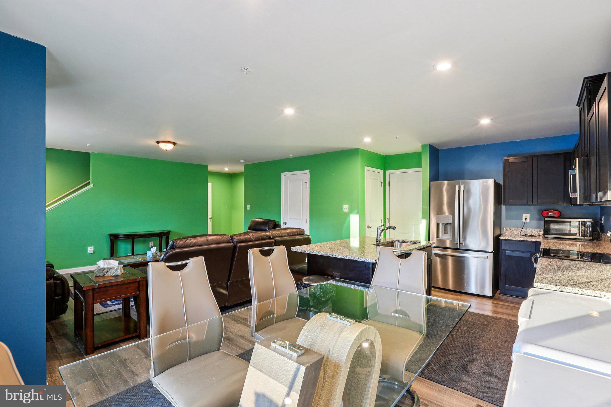 211 GREEN RIDGE LANE