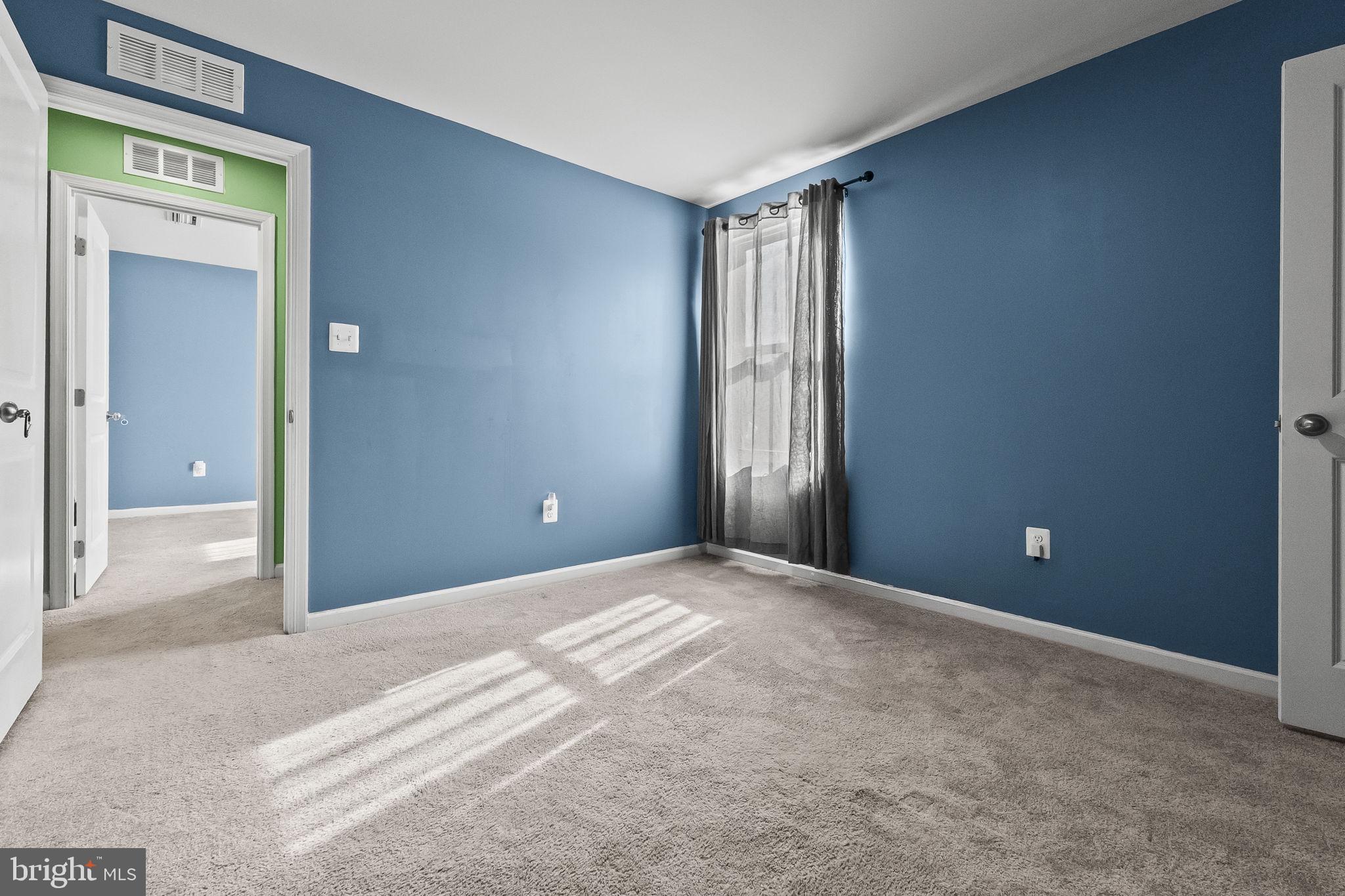 GREEN RIDGE MANOR - Residential