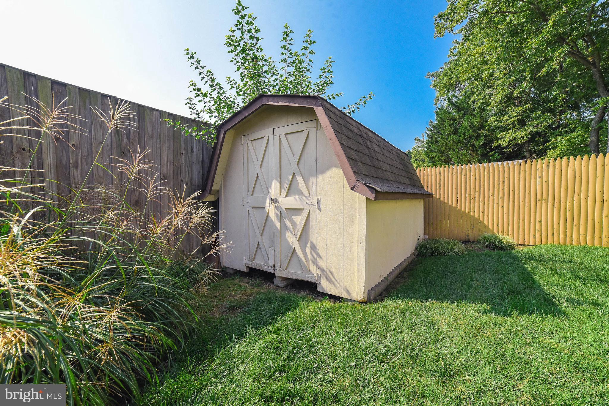 PINEFIELD - Residential