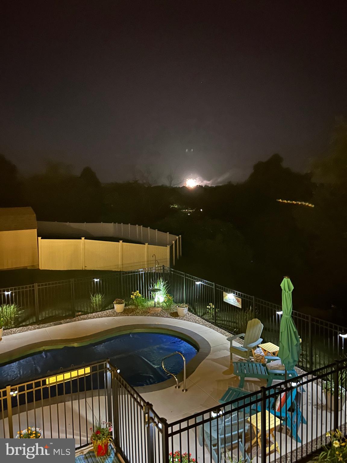 201 JEFFERSON CIRCLE