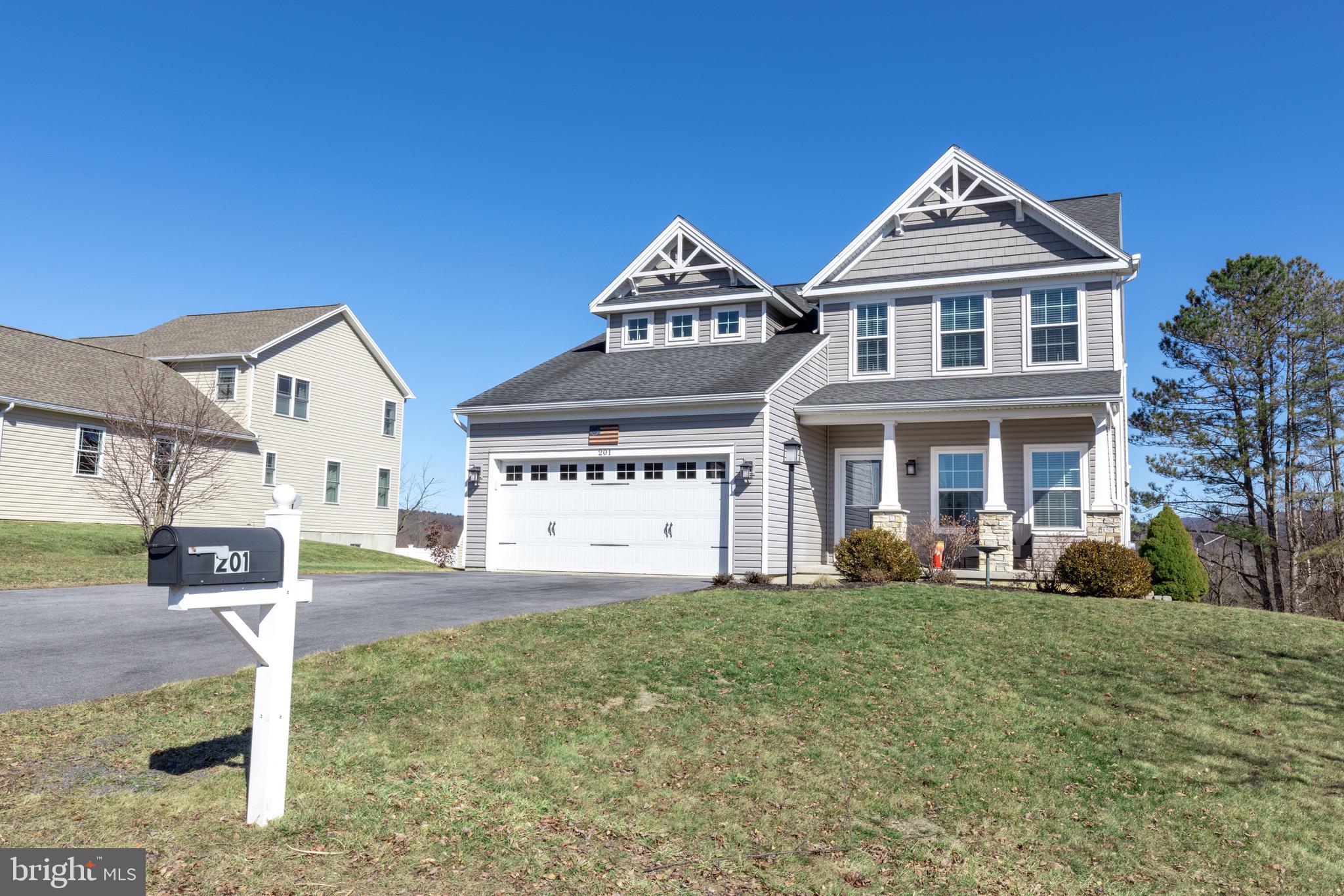 FOREST HEIGHTS - Residential