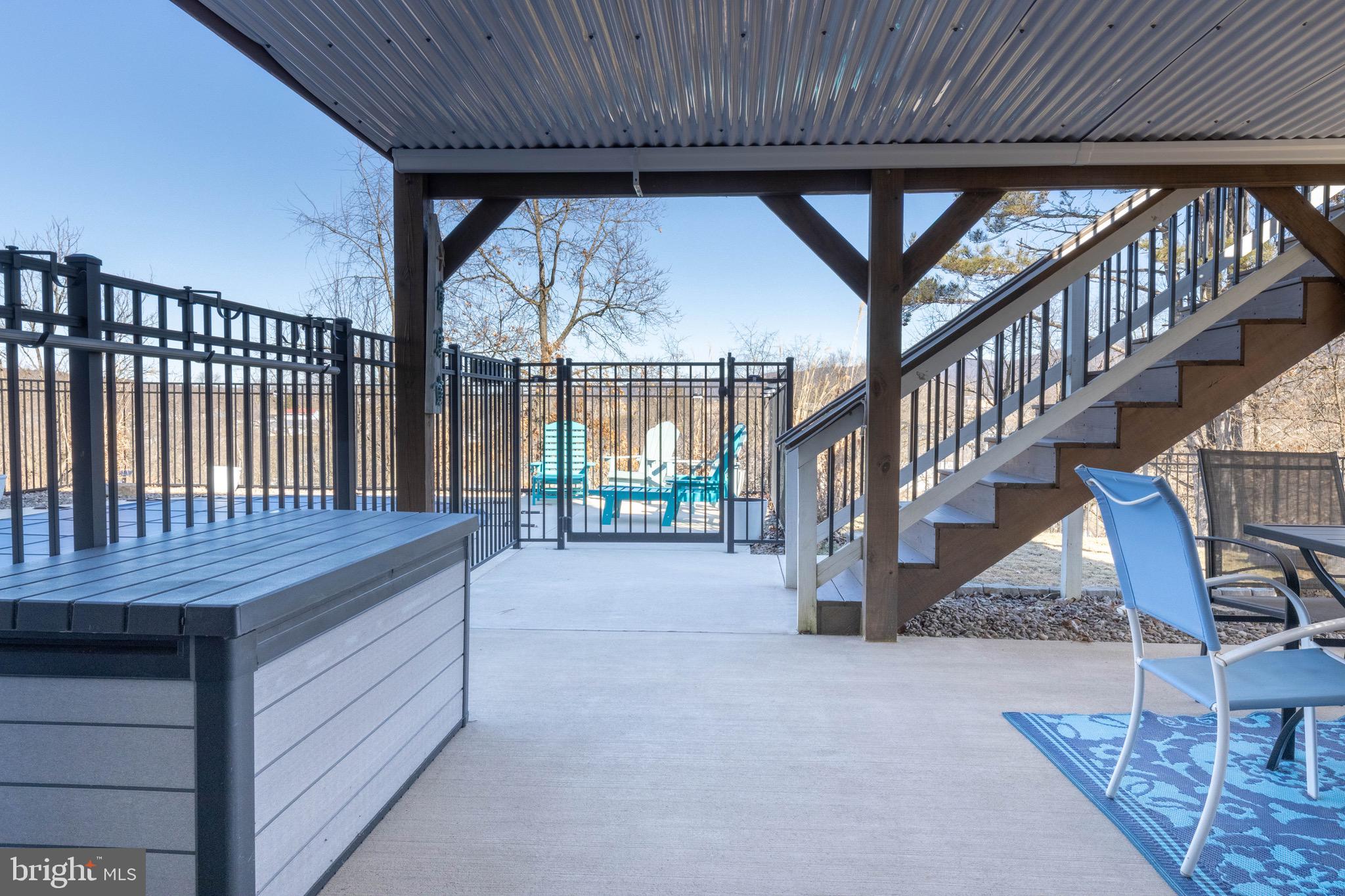 FOREST HEIGHTS - Residential