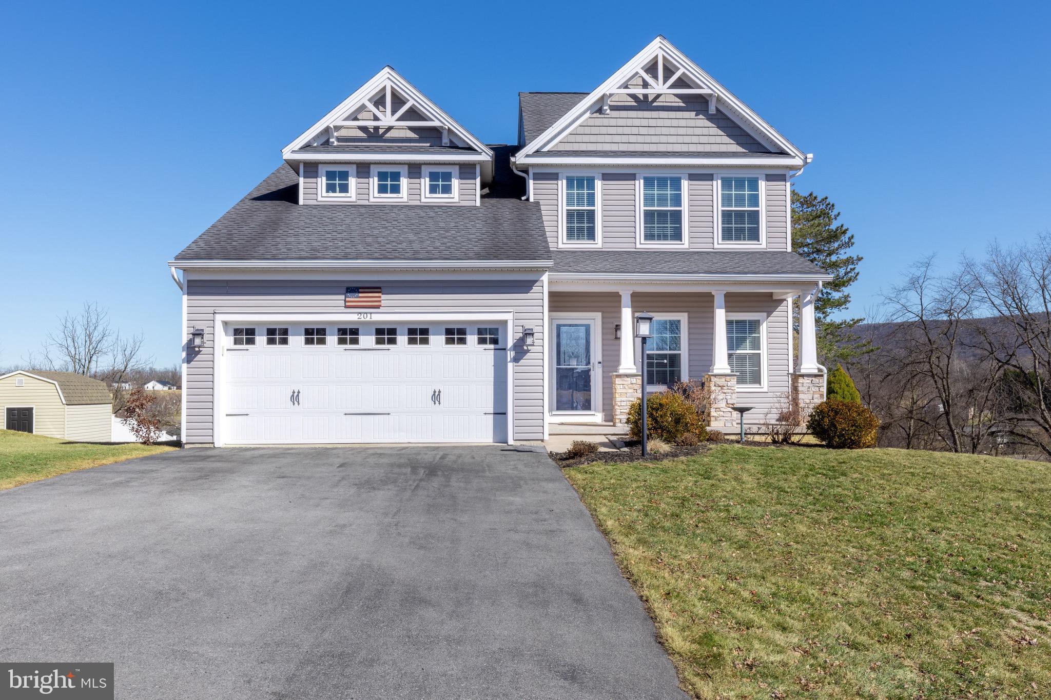 FOREST HEIGHTS - Residential