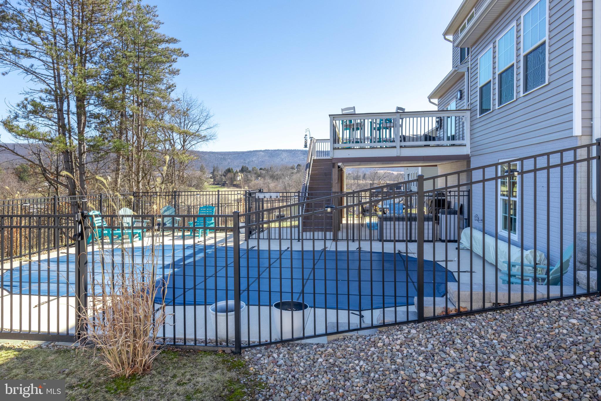 FOREST HEIGHTS - Residential