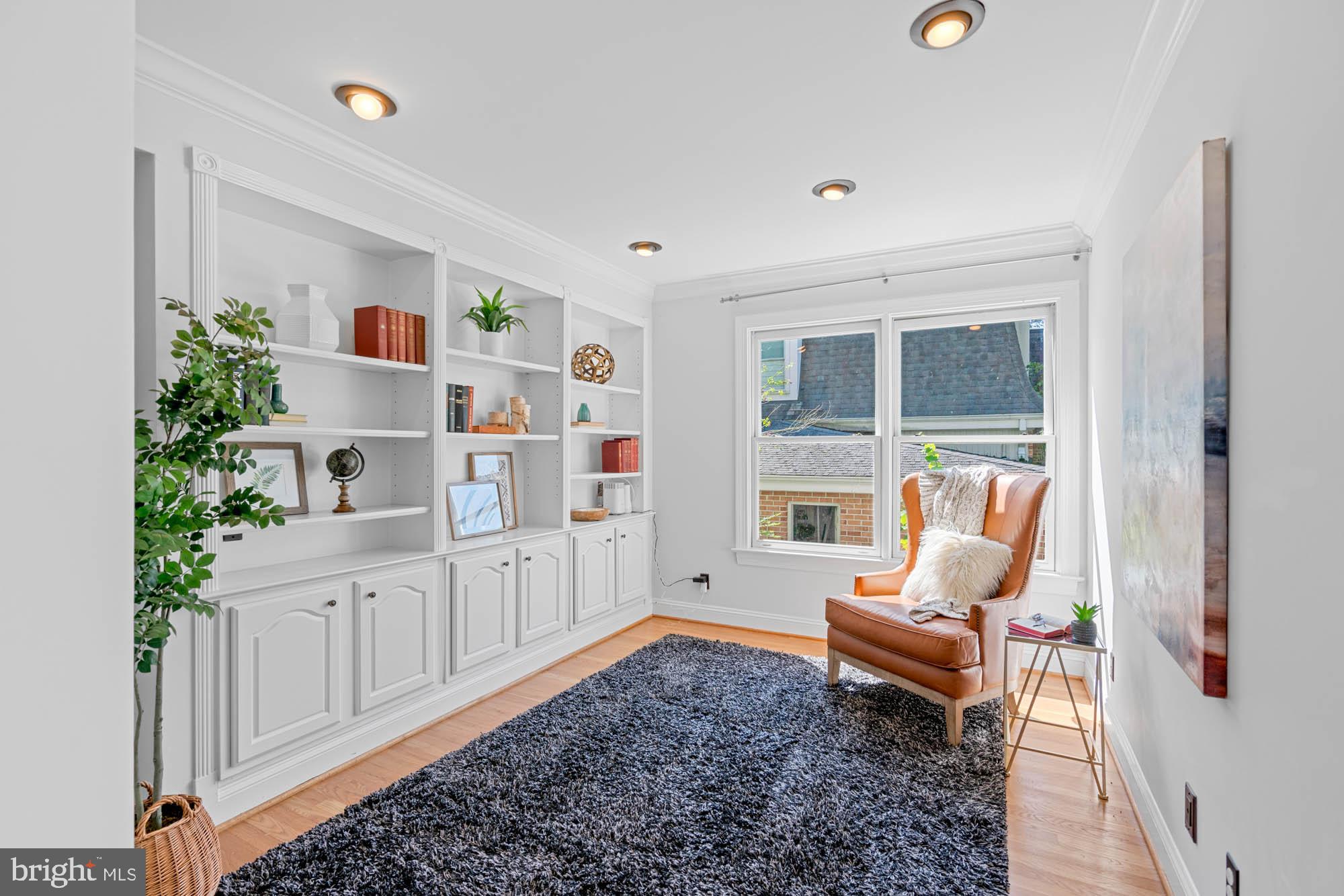 GLEN ECHO HEIGHTS - Residential