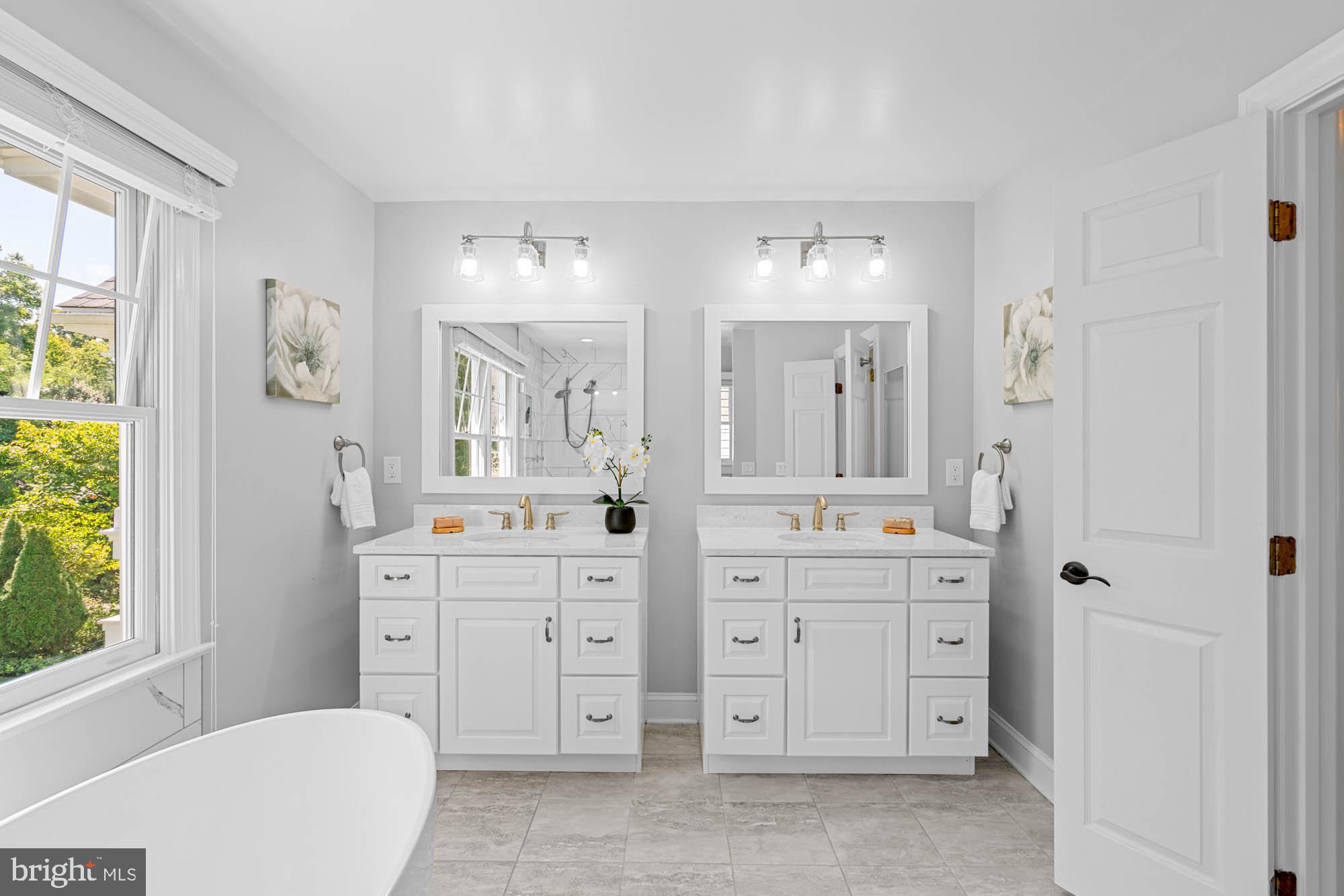 GLEN ECHO HEIGHTS - Residential