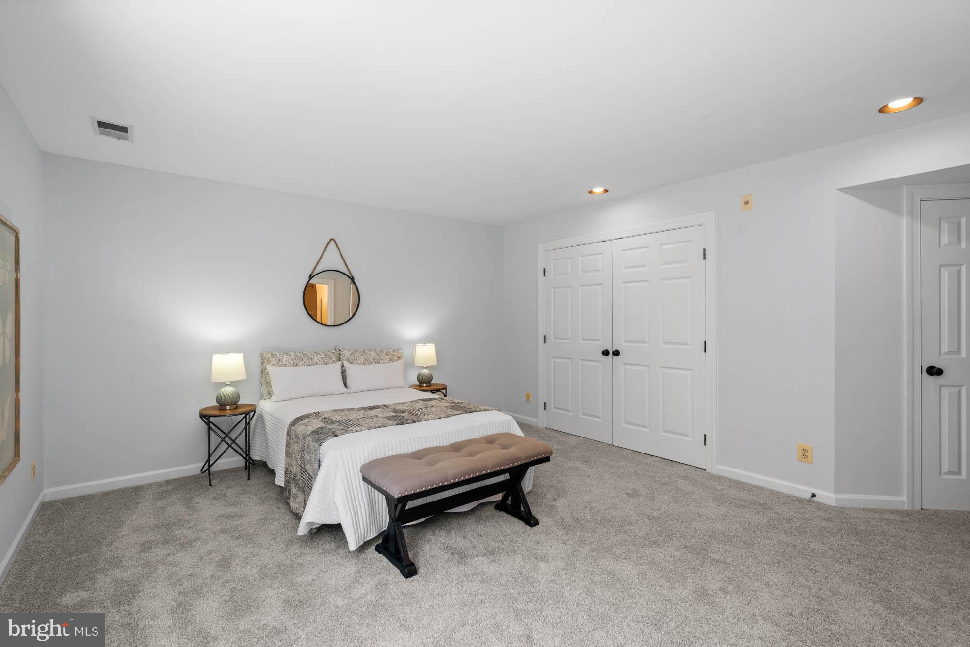 GLEN ECHO HEIGHTS - Residential